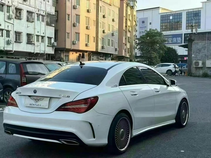 广州18年奔驰CLA8
