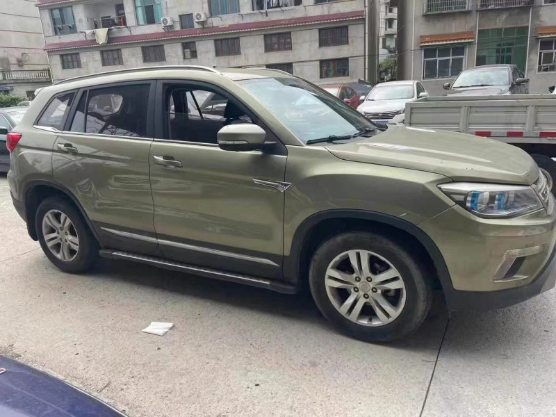 濰坊17年長安汽車CS753