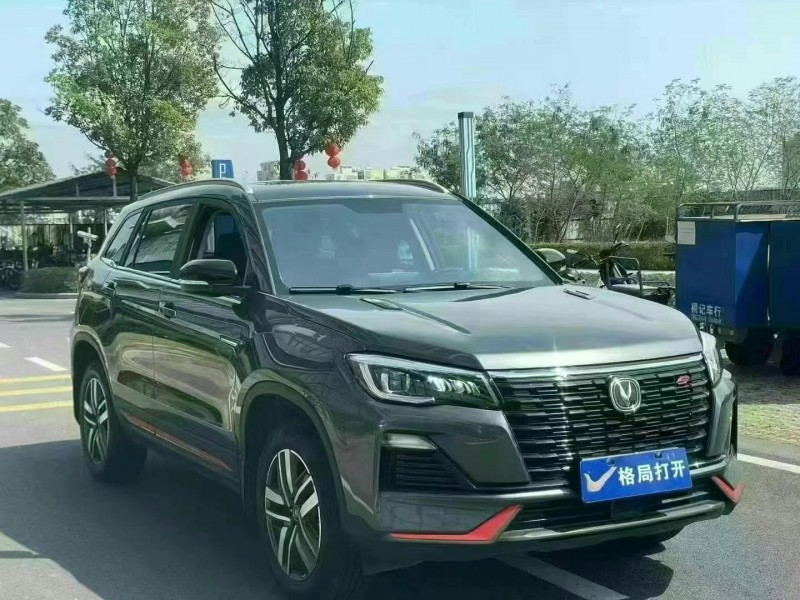 東莞23年長安汽車CS752