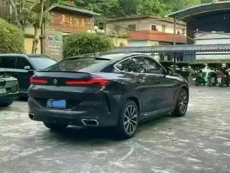 广州20年宝马X67