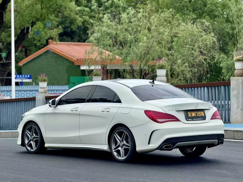 广州15年奔驰CLA7