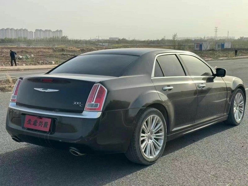 鄭州15年克萊斯勒300C4