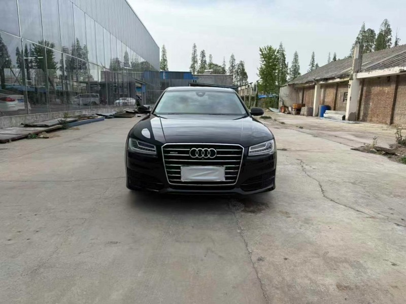 徐州18年奥迪A8L1