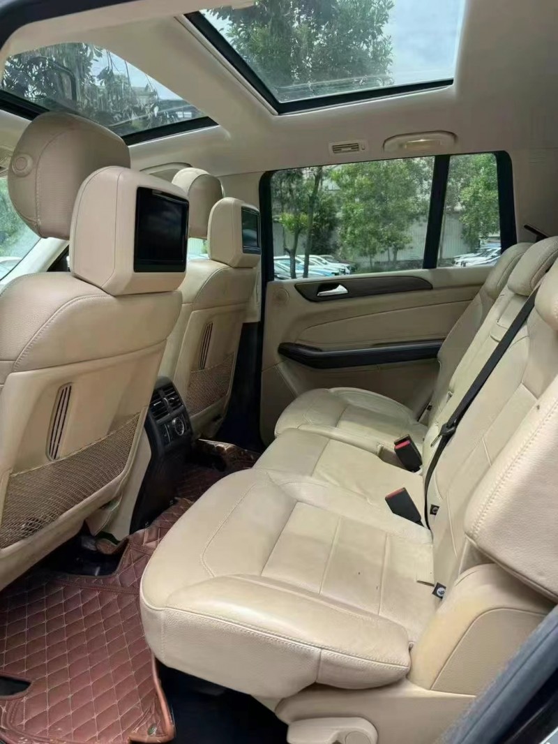 广州18年奔驰GLS5