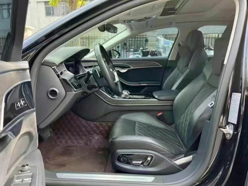 广州23年奥迪A8L3