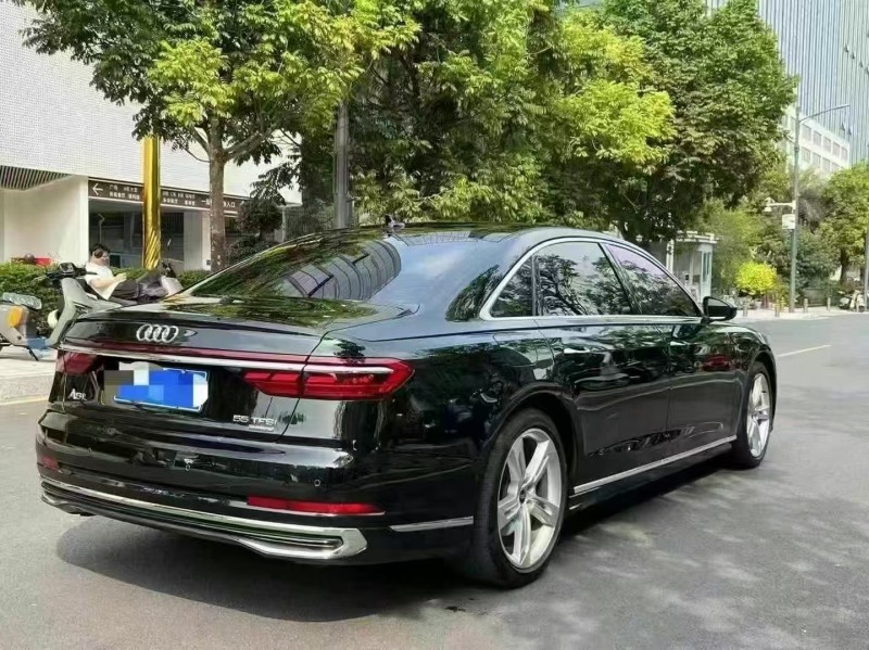 广州23年奥迪A8L8