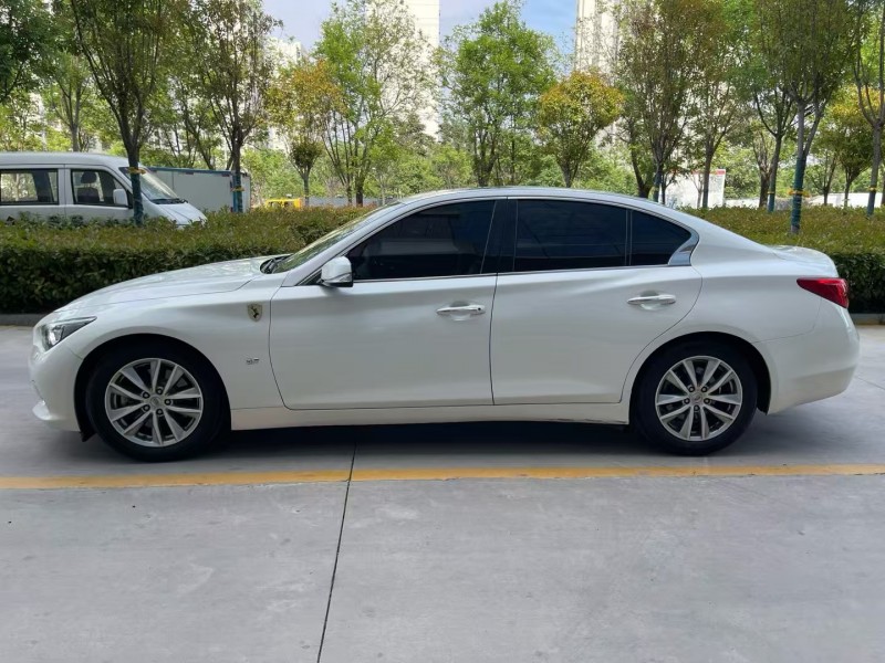 濟寧16年英菲尼迪QX508