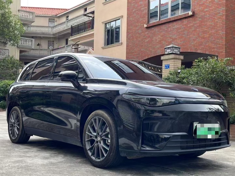 東莞24年零跑汽車C102