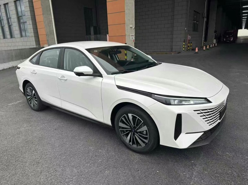 蘇州25年長安汽車歐尚2