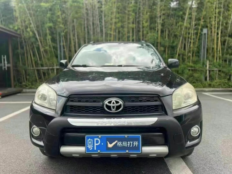 广州11年丰田RAV41