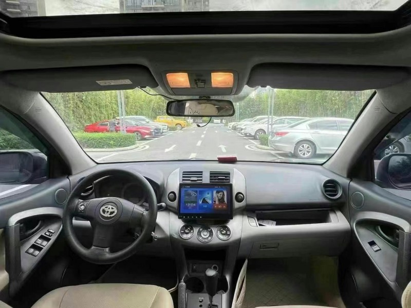 广州11年丰田RAV44