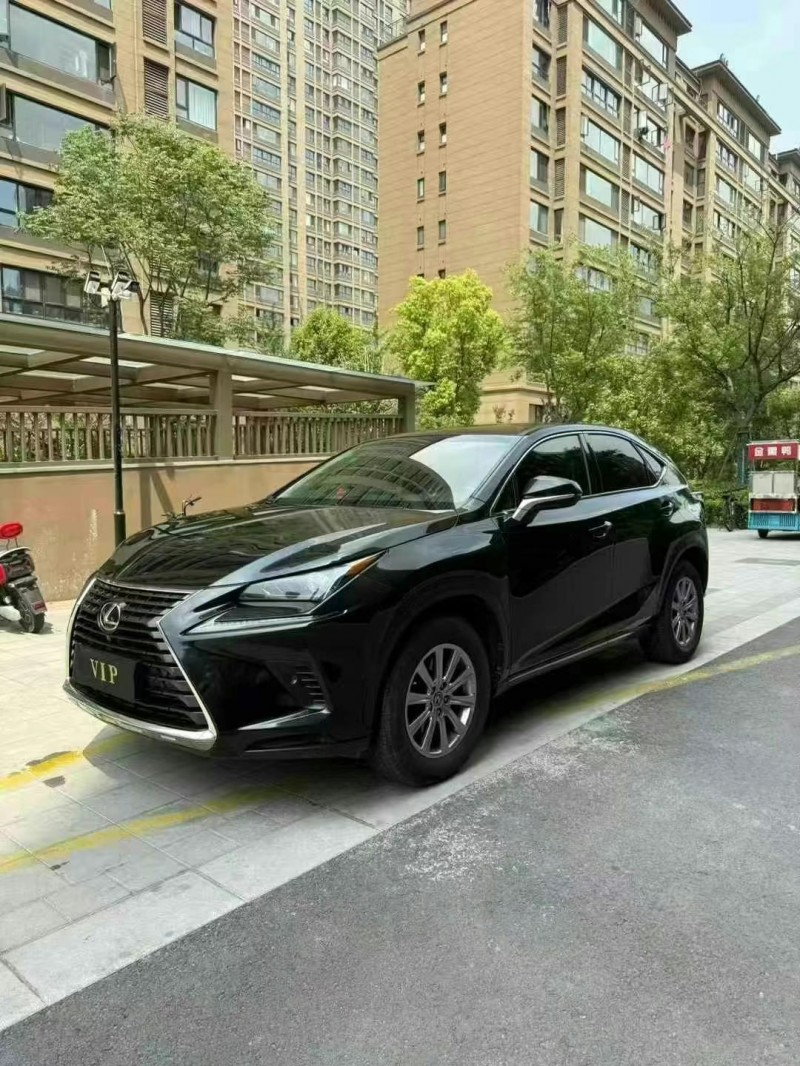 徐州18年雷克萨斯NX2