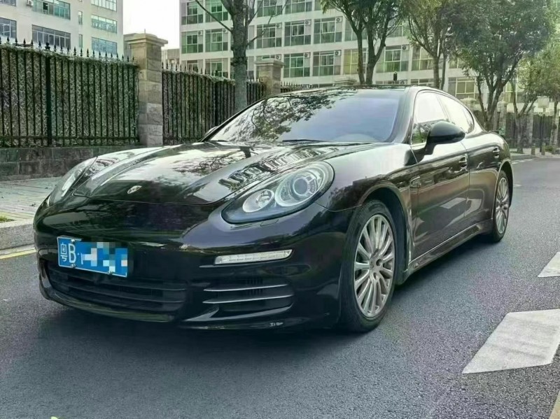 廣州13年保時捷帕拉梅拉3