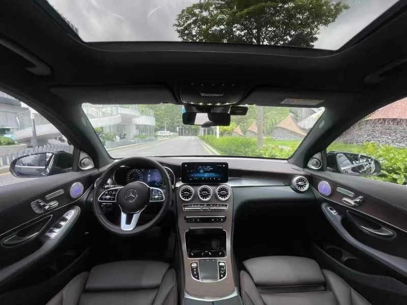 广州22年奔驰GLC4