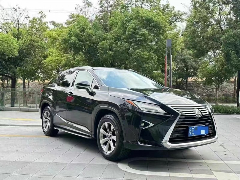广州18年雷克萨斯RX3