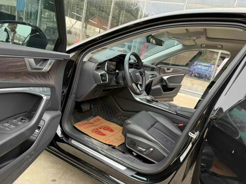 徐州23年奥迪A6L4