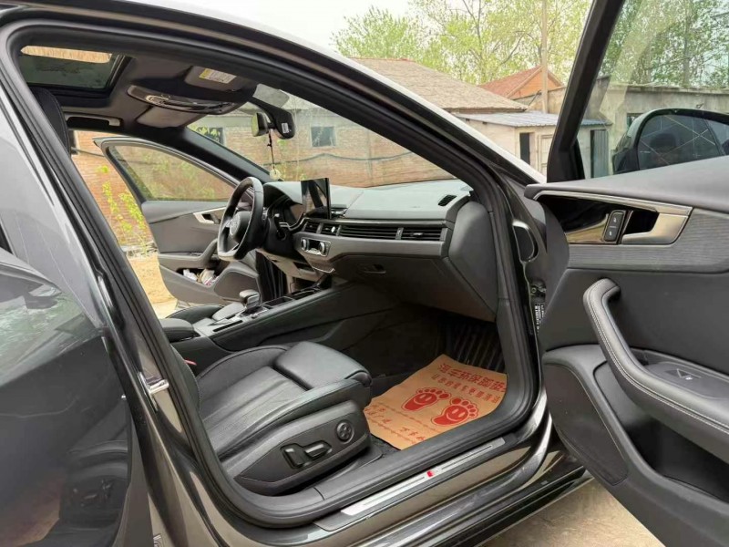 徐州23年奥迪A4L6