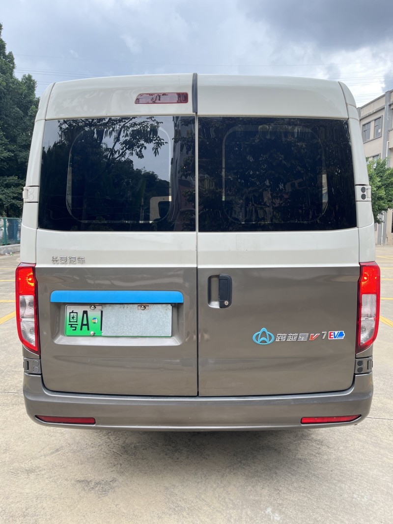 中山24年長安汽車跨越9