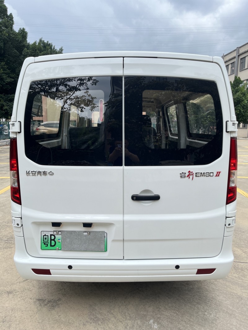 中山24年長安汽車睿行9