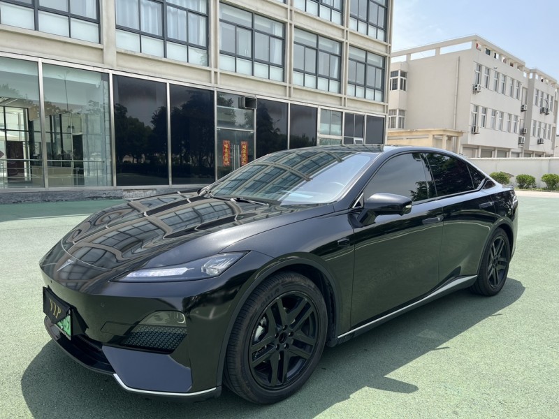 鹽城24年長安汽車深藍3
