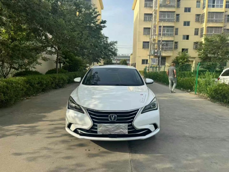 徐州18年長安汽車逸動1