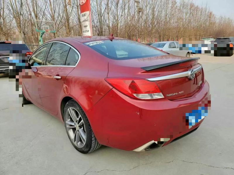 聊城12年别克君威7