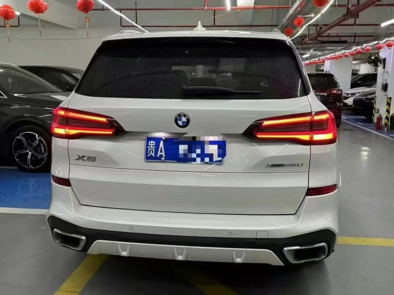 广州22年宝马X56