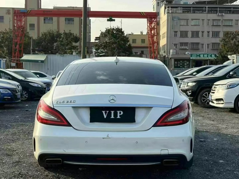 广州16年奔驰CLS3