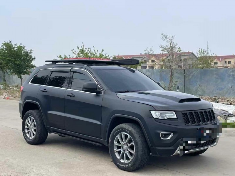 青島13年Jeep大切諾基3