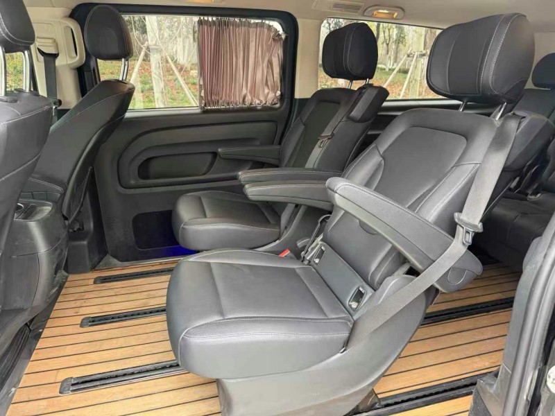 徐州20年奔驰威霆8