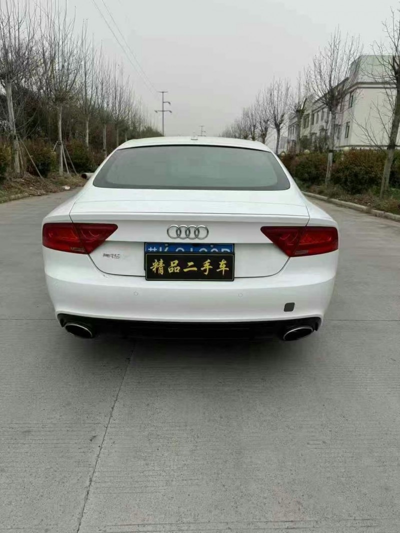 徐州13年奥迪A7L5