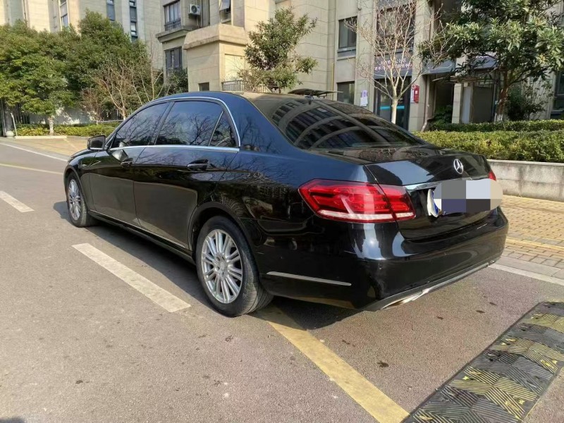 蘇州15年奔馳E8