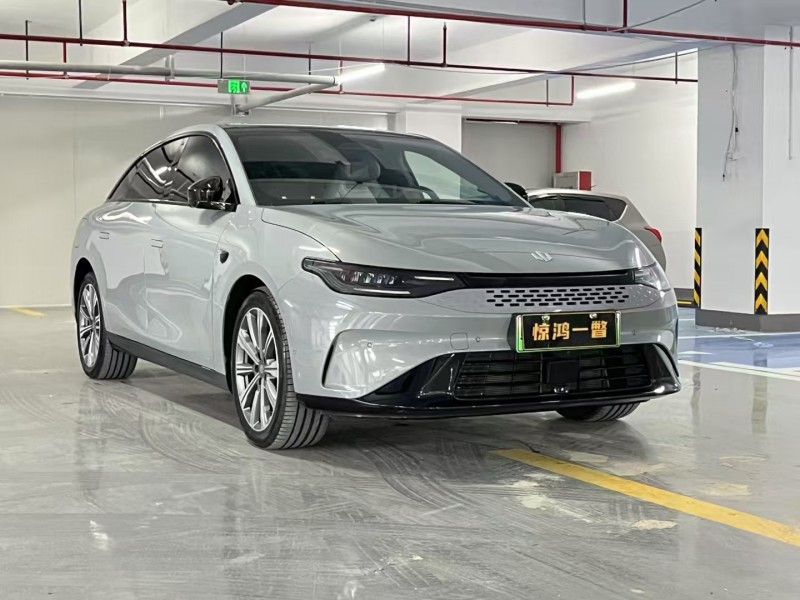 廣州24年零跑汽車C012