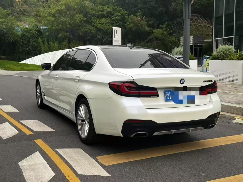 广州20年宝马5系8