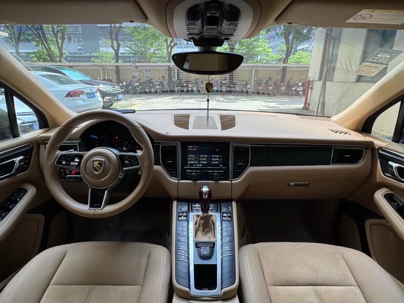 惠州16年保時捷Macan5