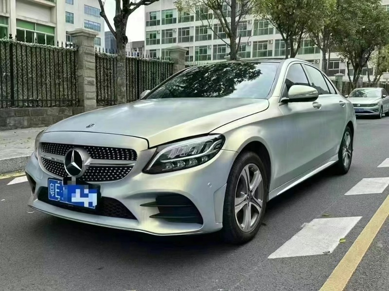 广州19年奔驰C2