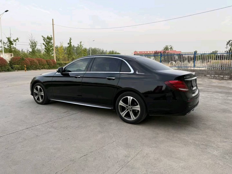 徐州17年奔驰E8