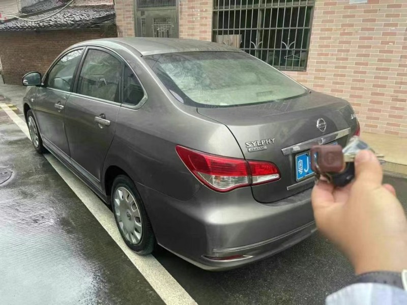 韶關16年日產軒逸8