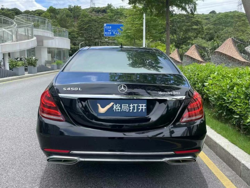 深圳11年奔馳S9
