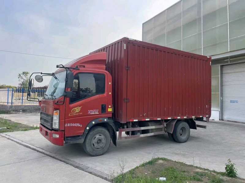 徐州19年卡車系列重汽豪沃2