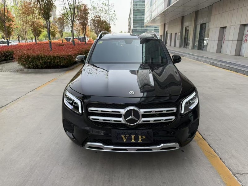 济宁22年奔驰GLB1