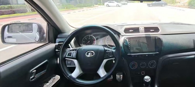 重慶20年長城汽車風駿3