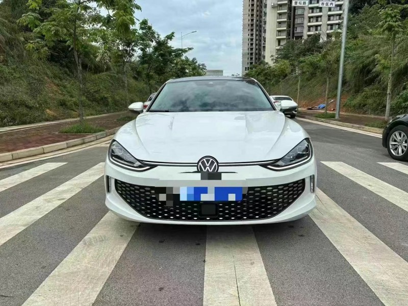 南寧24年大眾凌渡1