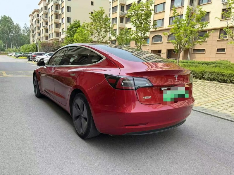 青島20年特斯拉MODEL 37