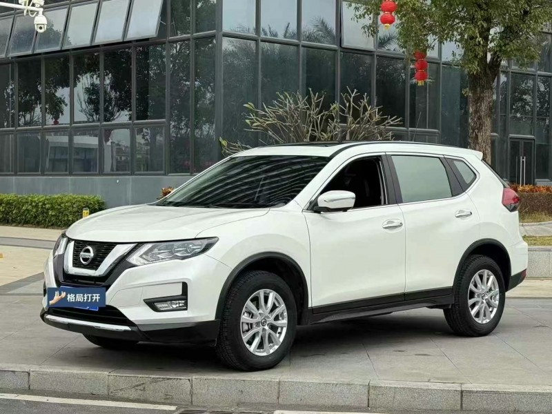 東莞25年日產奇駿2