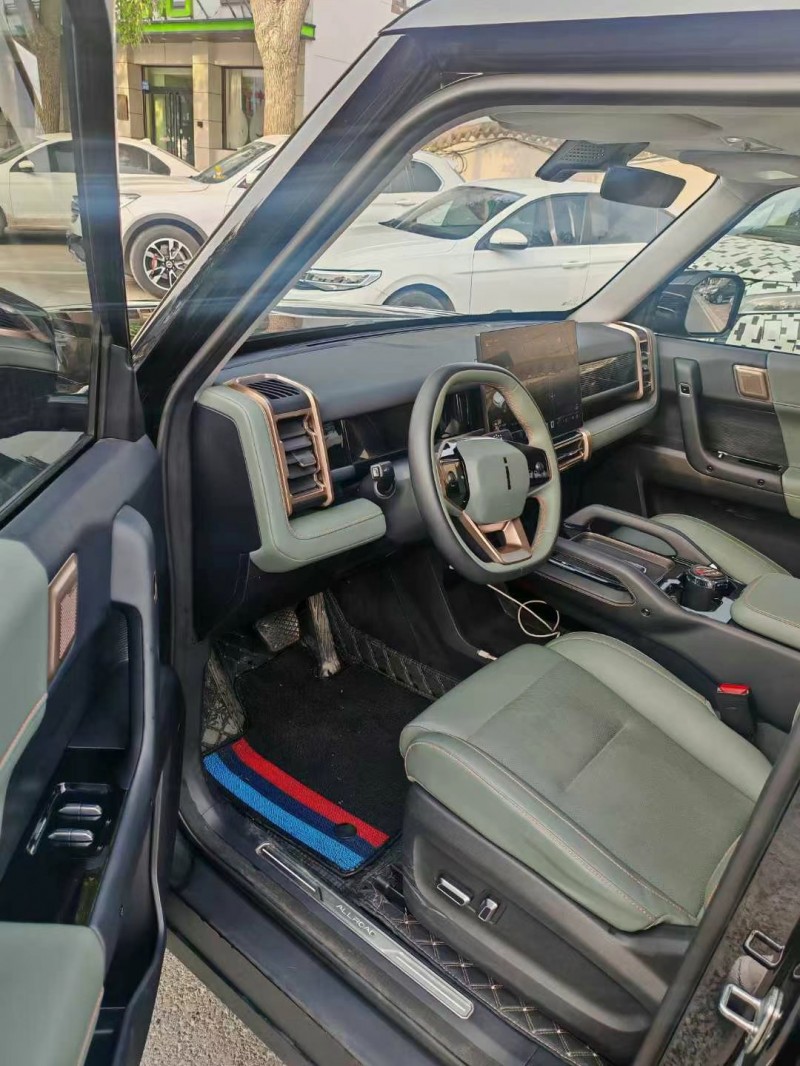 保定24年奇瑞ICAR7