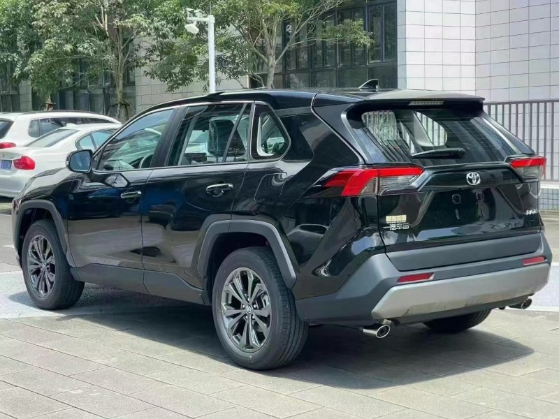广州25年丰田RAV4荣放7