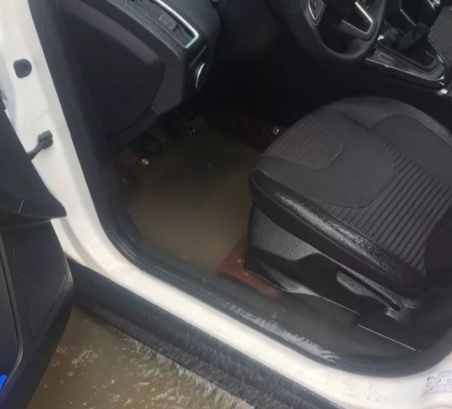 如何判斷抵押車是否泡水