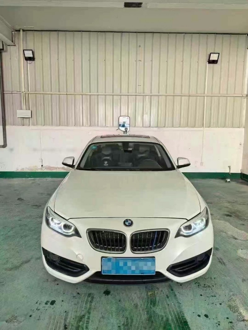 广州18年宝马2系1