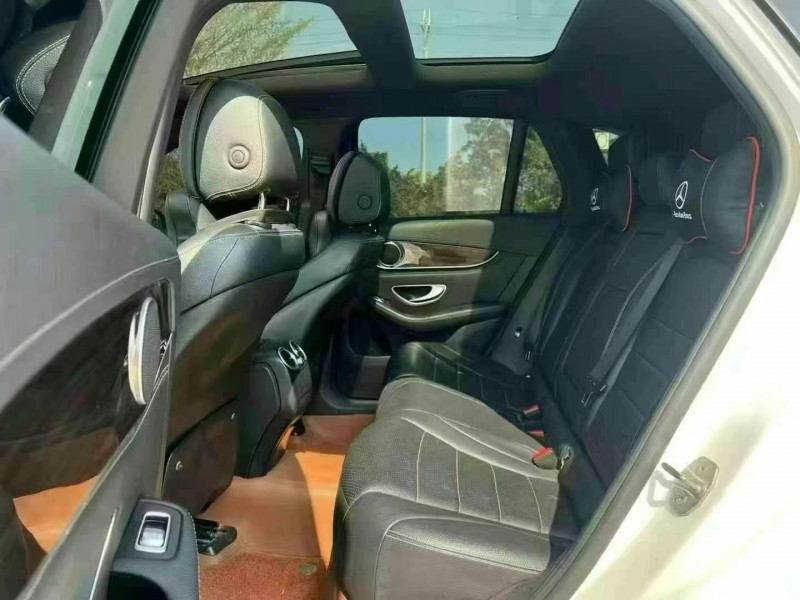 广州17年奔驰GLC7